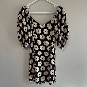 Billabong Paradise Floral Mini Dress Size Small Black Puff Sleeve Boho Spring
